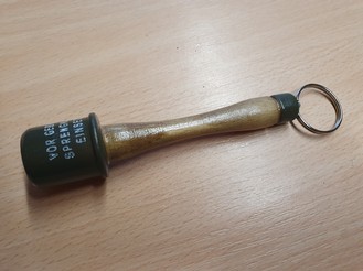 Deko Handgranate Schlüsselanhänger 